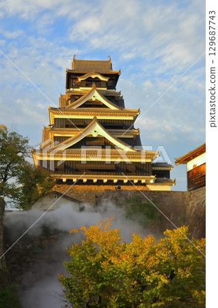 Kumamoto Castle, a place where history and nature coexist in harmony, and associated with Kato Kiyomasa (Kumamoto Prefecture) 129687743