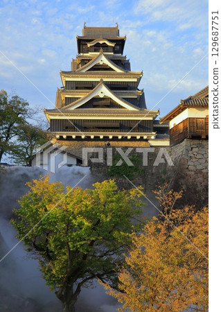 Kumamoto Castle, a place where history and nature coexist in harmony, and associated with Kato Kiyomasa (Kumamoto Prefecture) 129687751