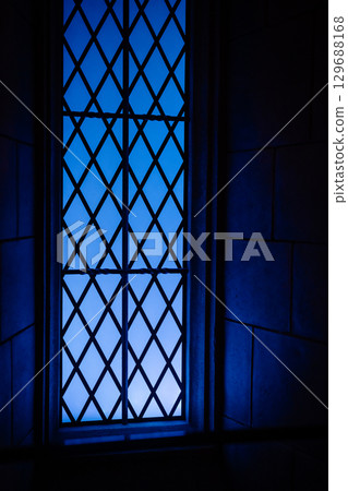 藍色的窗戶 藍色的窗戶 129688168