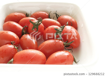 梅子形櫻桃番茄 129688212