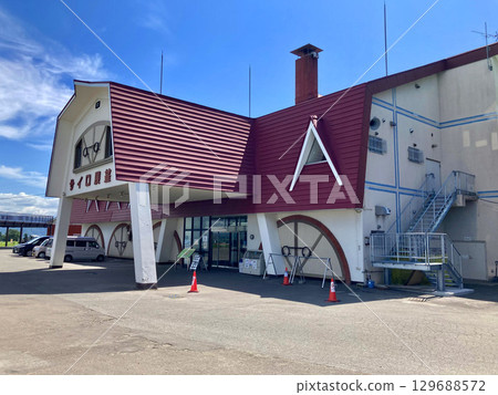 Silo Observatory and Rest House (Toyako Town, Hokkaido) 129688572