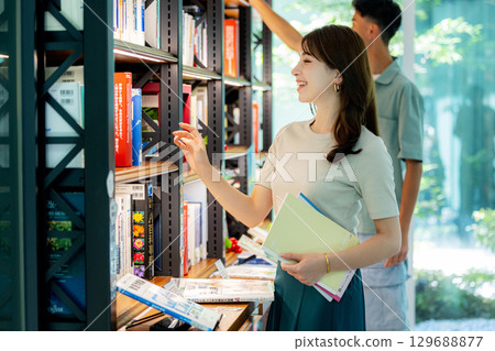 圖書館女士 129688877