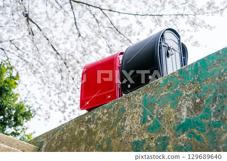 school bag  129689640