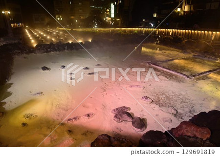 One of Japan's most famous hot springs: the fantastical Yubatake lighting at Kusatsu Onsen 129691819