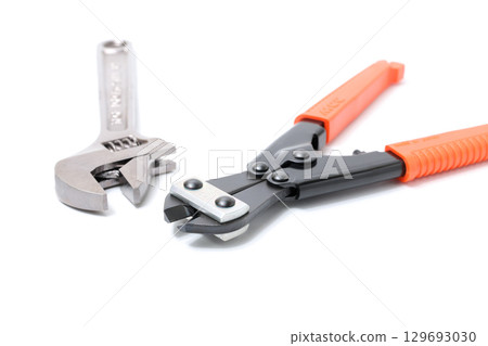 Wrenches, spanners, tools, implements, DIY, wire clippers, screws, nuts, bolts, industry, repair, carpentry 129693030