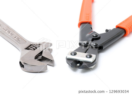 扳手、扳鉗、工具、器具、DIY、剪線鉗、螺絲、螺帽、螺栓、工業、維修、木工 129693034