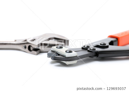 Wrenches, spanners, tools, implements, DIY, wire clippers, screws, nuts, bolts, industry, repair, carpentry 129693037