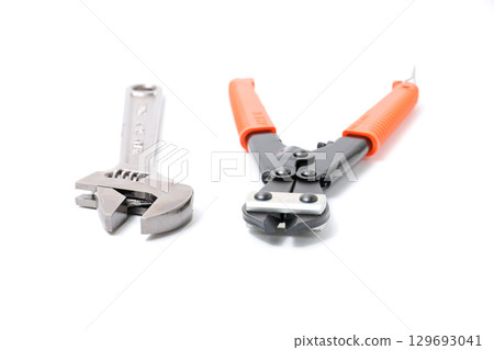Wrenches, spanners, tools, implements, DIY, wire clippers, screws, nuts, bolts, industry, repair, carpentry Wrenches, spanners, tools, implements, DIY, wire clippers, screws, nuts, bolts, industry, repair, carpentry 129693041