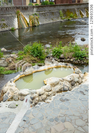 Nagayu hot spring gun water Nagayu hot spring gun water 129693306