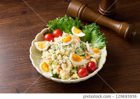 potato salad 129693936