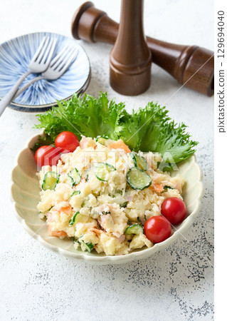 potato salad 129694040