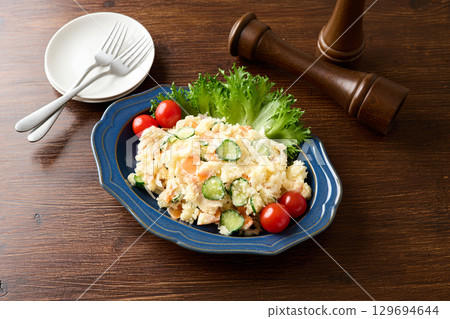 土豆沙拉 129694644