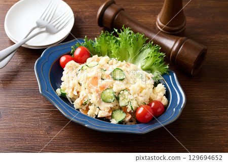 土豆沙拉 129694652