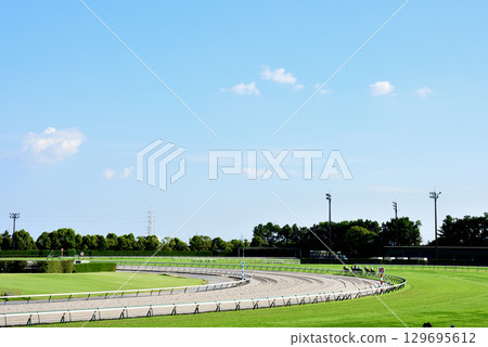 盛夏的中京賽馬場 129695612