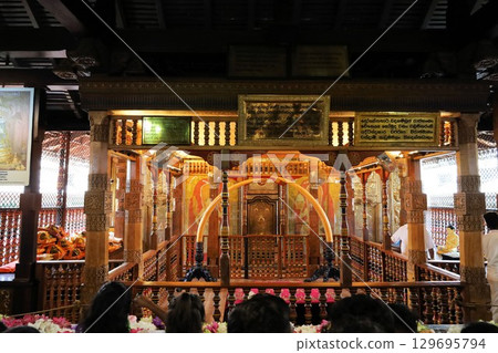 Main Hall of the Temple of the Tooth [Kandy, Sri Lanka] 129695794