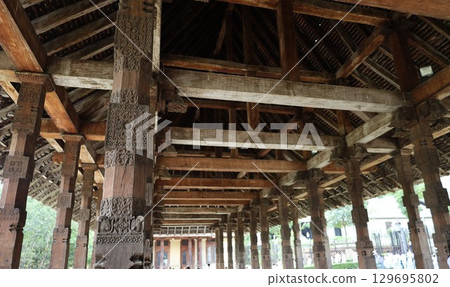 The King's Audience Hall, Temple of the Tooth [Kandy, Sri Lanka] 129695802