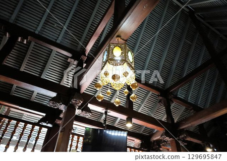 佛牙寺燈光璀璨 [康提，斯里蘭卡] 129695847