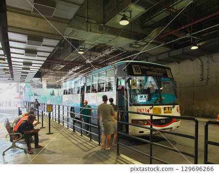 The dynamic Philippines - Makati Bus Terminal, Manila - Cityscape (June 2025) 129696266