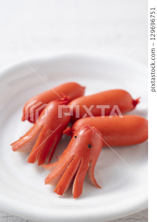 紅香腸章魚 紅香腸章魚 129696751