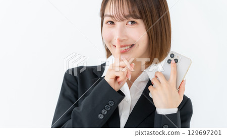 年輕女性商業智慧型手機的秘密 129697201