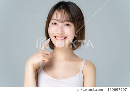 Dental care beauty young woman Dental care beauty young woman 129697207