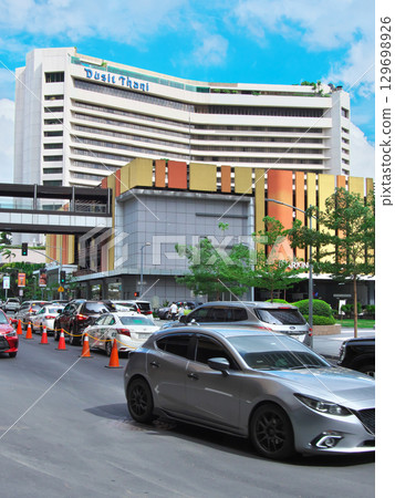 Dynamic Philippines - Luxury Hotel in Makati, Manila Cityscape (June 2025) Dynamic Philippines - Luxury Hotel in Makati, Manila Cityscape (June 2025) 129698926