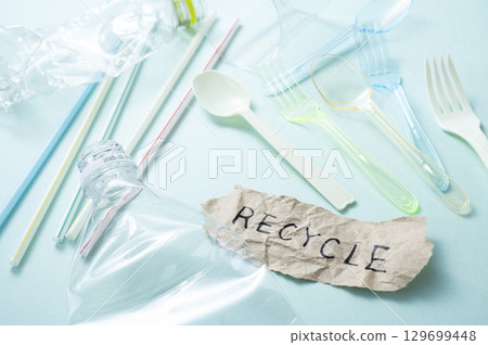 塑膠廢棄物回收的圖像 129699448