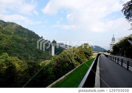 Komono Town, Mie County, Mie Prefecture_Kamoshika Bridge 21_October 2024 Komono Town, Mie County, Mie Prefecture_Kamoshika Bridge 21_October 2024 129703038