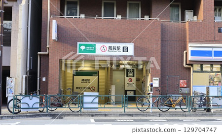 Elevator installed at Exit A5 of Kuramae Station on the Toei Oedo Line Elevator installed at Exit A5 of Kuramae Station on the Toei Oedo Line 129704747