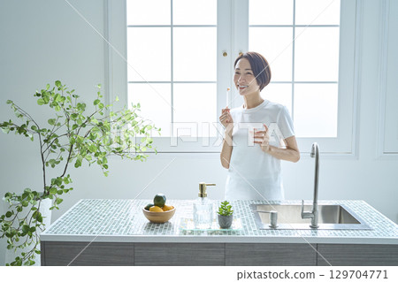 Morning Morning 129704771