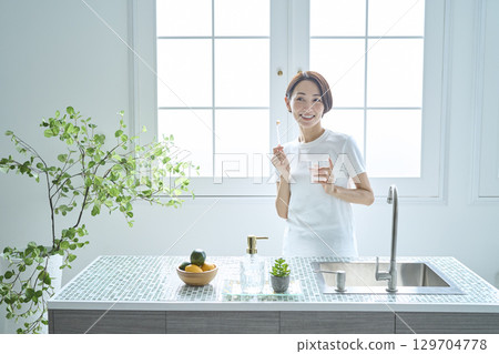 在 在 129704778