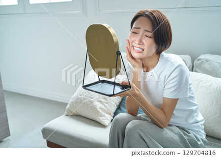 Morning routine 129704816