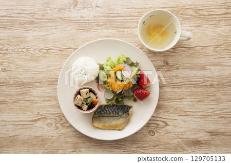 Salt mackerel Salt mackerel 129705133