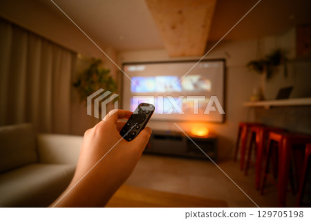 A room with gadgets 129705198