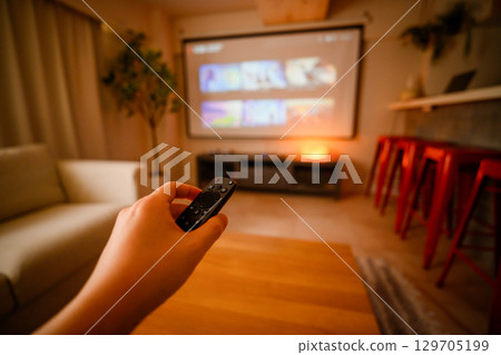 A room with gadgets 129705199