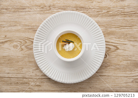 Pumpkin purine 129705213