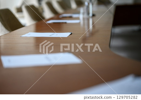 Conference room with a profound feeling 129705282