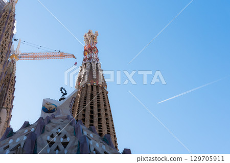 Sagrada Familia  129705911