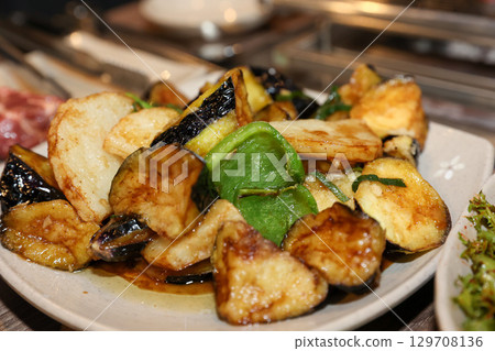 Stir-fried Potatoes, Eggplant, and Peppers. Chinese food Stir-fried Potatoes, Eggplant, and Peppers. Chinese food 129708136
