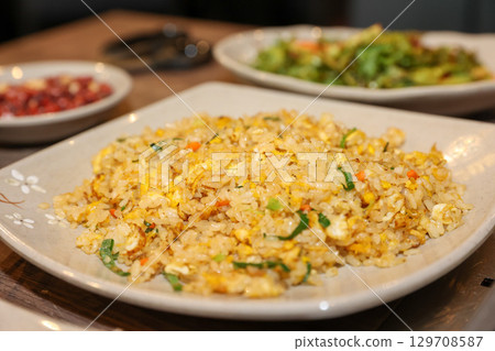 Chinese food. Egg fried rice 129708587