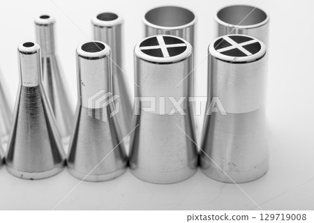 Stainless steel solder dispensing nozzles for electronics 129719008