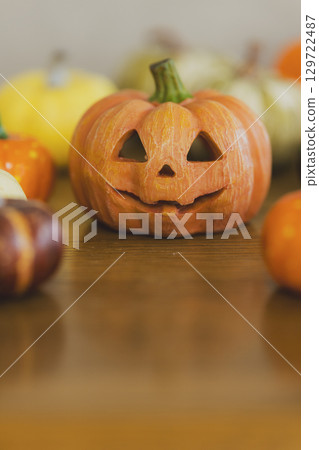 Halloween pumpkin with copy space 129722487