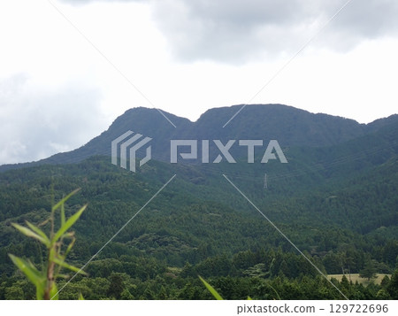Kintoki mountain distant view 129722696