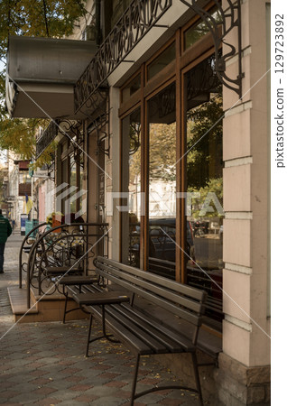 A store inside of a building 129723892