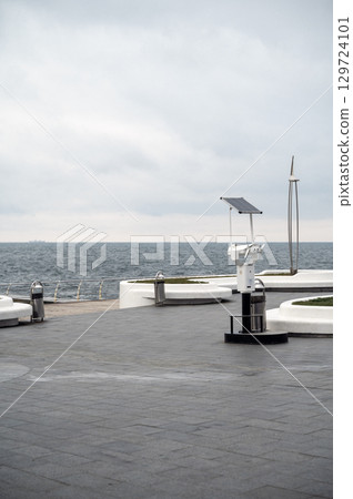 beautiful city embankment with sea horizon 129724101