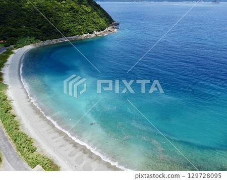 長崎縣五島列島的千疊敷和奈留島的海景，由無人機拍攝 129728095