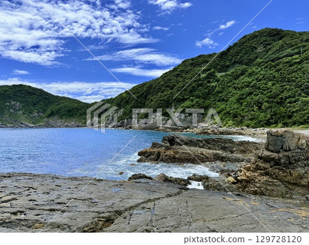 Aerial view of Senjojiki and the sea on Naru Island in the Goto Islands, Nagasaki Prefecture, taken with a drone Aerial view of Senjojiki and the sea on Naru Island in the Goto Islands, Nagasaki Prefecture, taken with a drone 129728120