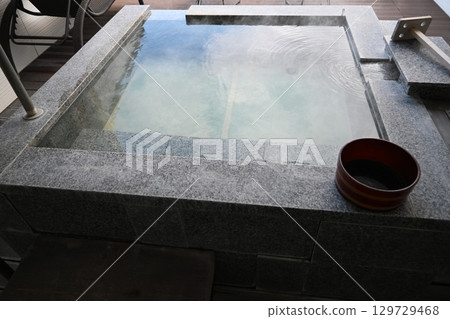 Open-air bath: Sea, sky and hot springs Open-air bath: Sea, sky and hot springs 129729468