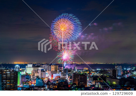 <Chiba Prefecture> Kisarazu Port Festival Fireworks Display 129729609