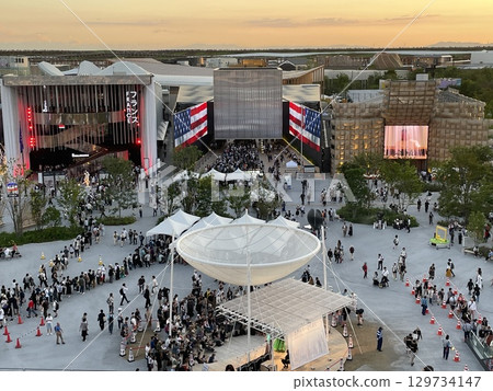 The Twilight of a Great Power 129734147